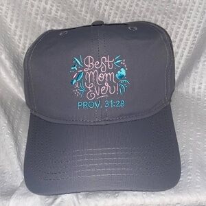 Gray 'Best Mom Ever' Embroidered Hat